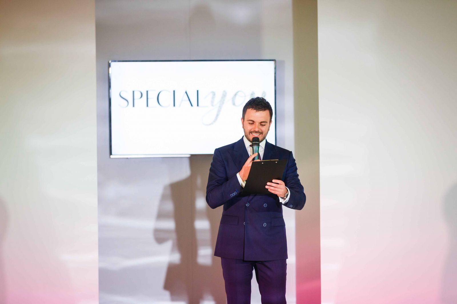 Александра Шовковская, Мария Гусева, Габриэлла Массанга и многие другие вышли с детьми на подиум фэшн-шоу 